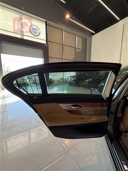 بي ام دبليو الفئة 7